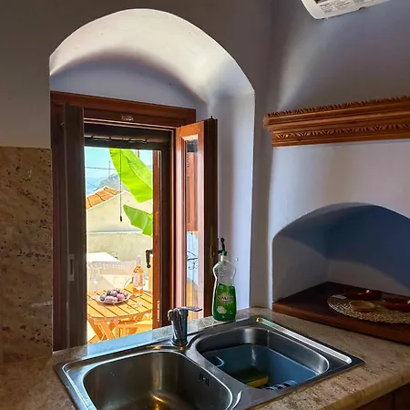 Uptown Indigo Daire *