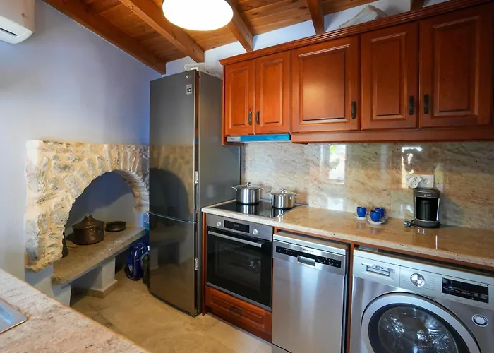 Uptown Indigo * Symi