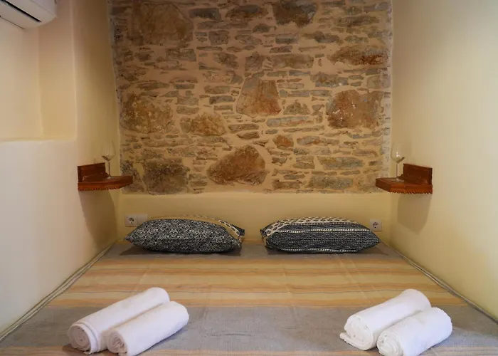 Uptown Indigo Apartment *